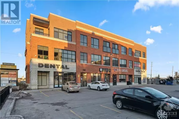 240 Kennevale Dr #303, Ottawa, ON K2J 6B6