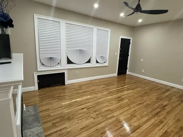 Newark, NJ 07112-2249,95 Vassar Ave #1