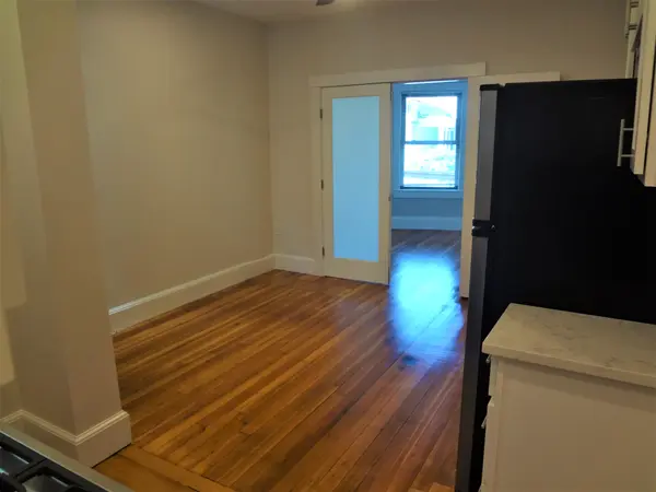 17 Seaverns Ave #1F, Jamaica Plain, MA 02130-2874