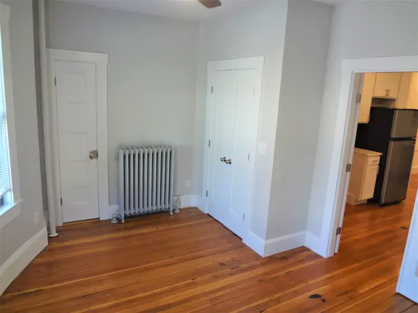 17 Seaverns Ave #1F, Jamaica Plain, MA 02130-2874
