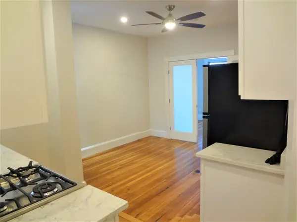 17 Seaverns Ave #1F, Jamaica Plain, MA 02130-2874
