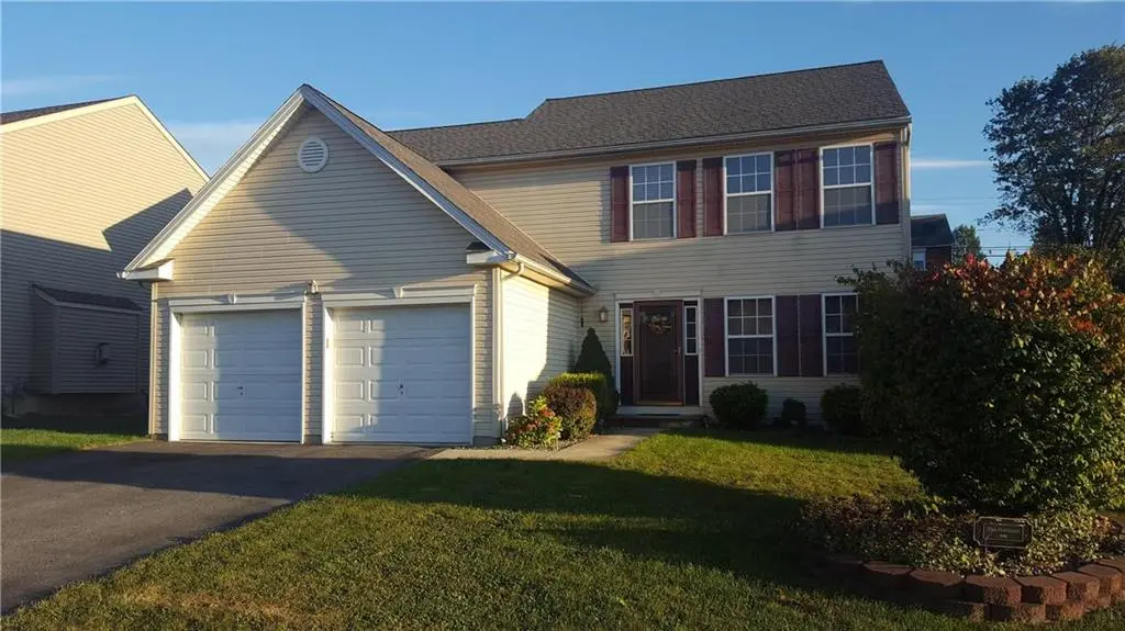 386 E 5th St, Northampton, PA 18067-1984
