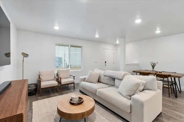 412 N Regatta Ln, Saratoga Springs, UT 84045-5585