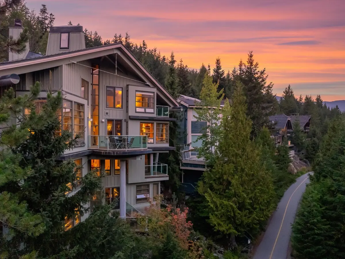 3359 Osprey Place, Whistler, V8E 0B8, CA
