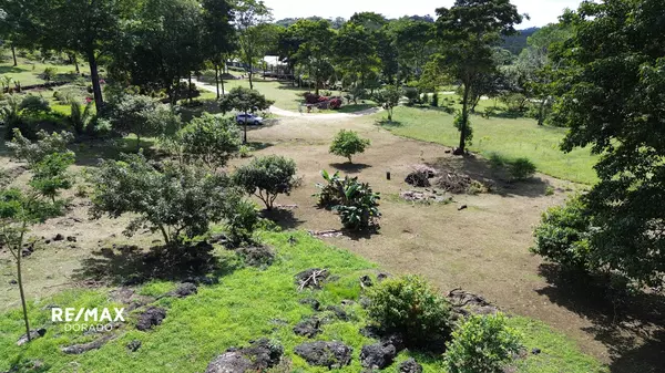 Belmopan,,Tranquility Near the Heart of the City- 2.37 Acres Hummingbird Highway