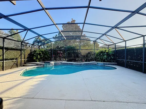 9719 Osprey Landing Dr, Orlando, FL 32832-5993