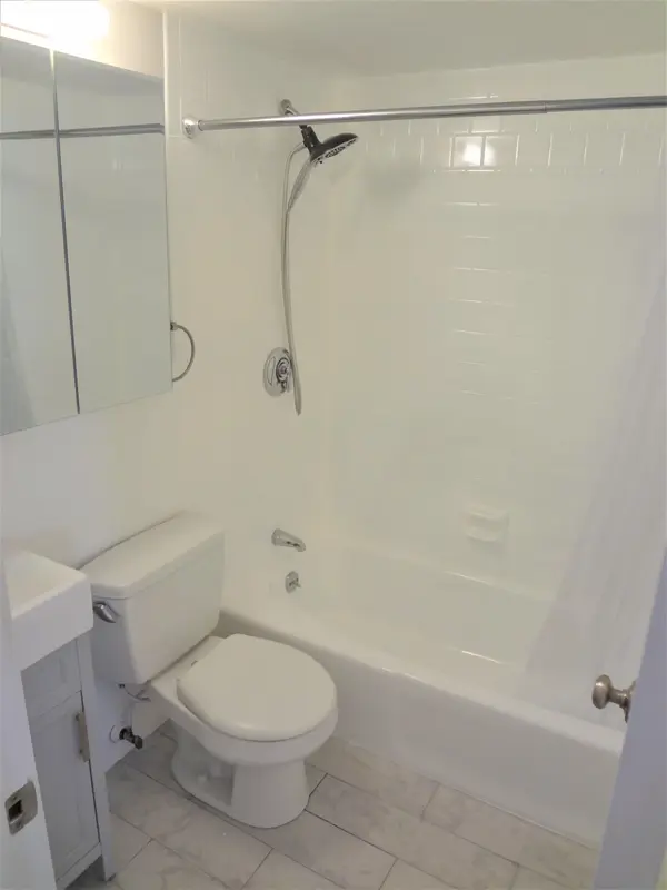 15 Seaverns Ave #1, Jamaica Plain, MA 02130-2881
