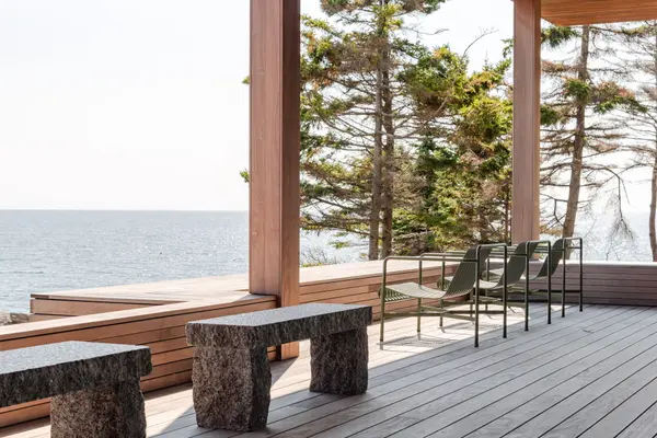 48 Cedar Beach Rd, Bailey Island, ME 04003-2524