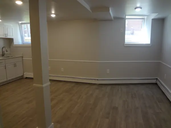 15 Seaverns Ave #1, Jamaica Plain, MA 02130-2881