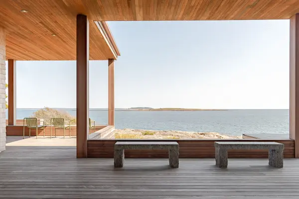 48 Cedar Beach Rd, Bailey Island, ME 04003-2524