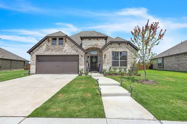 532 Firethorn Dr, Royse City, TX 75189-7057