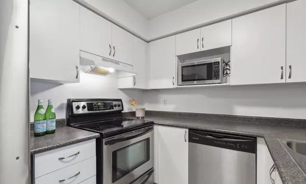 Burlington, ON L7L 7G9,2045 Appleby Line #206