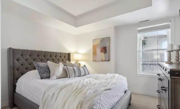 Burlington, ON L7L 7G9,2045 Appleby Line #206