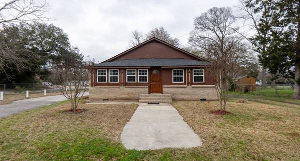 774 Hesseman Ave, Holly Hill, SC 29059-8363
