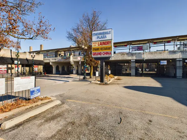 1123 W Thorndale Ave #29, Chicago, IL 60660-3515