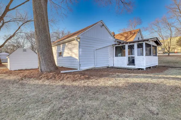1420 S 167th St New Berlin, Wisconsin 53151,