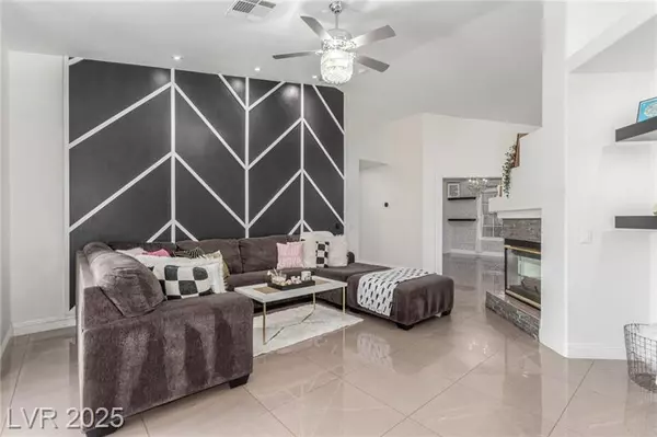 Henderson, NV 89012-3290,286 Fairmeadow St