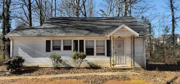 2305 Phillips Rd, Lithonia, GA 30058-5351