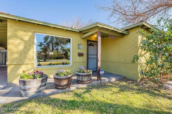 Phoenix, AZ 85016-7205,3027 N 21st St