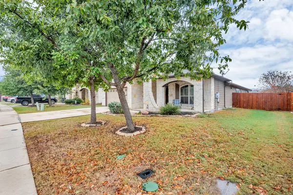 New Braunfels, TX 78130-2987,260 Escarpment Oak