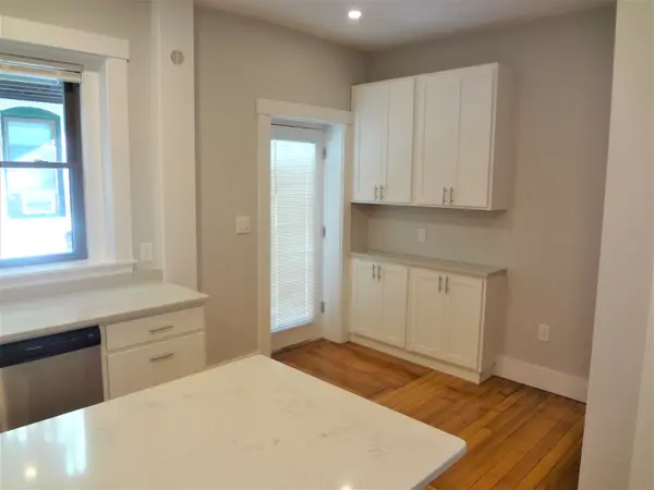 6 Brown Ter #1L, Jamaica Plain, MA 02130-2868
