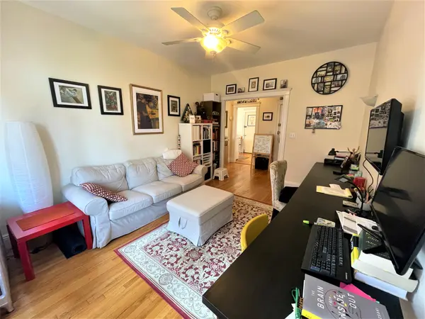 242 S Huntington Ave ##12, Jamaica Plain, MA 02130-4810