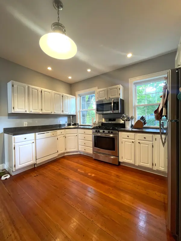 798 Centre St ##1, Jamaica Plain, MA 02130-2741