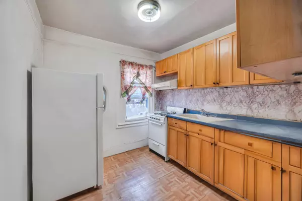 South Richmond Hill, NY 11419,103-12 114th St