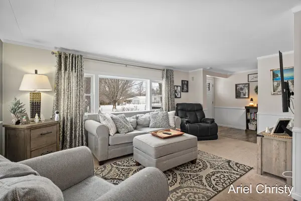 205 Mill Street, Lakeview, MI 48850