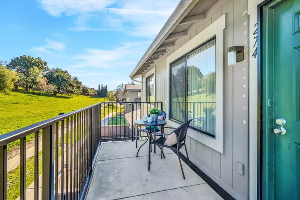 Union City, CA 94587-3740,274 Galano Plz
