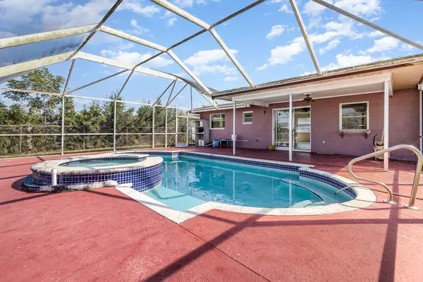 7209 Jasmine Rd, Fort Myers, FL 33967-3030