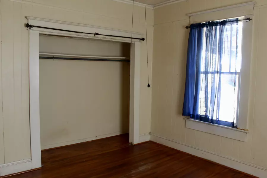 923 Highland Ave, Anniston, AL 36207-4758