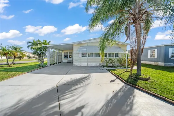 601 Seagull Dr, Sebastian, FL 32976-7806