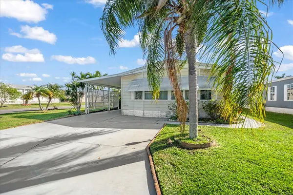 601 Seagull Dr, Sebastian, FL 32976-7806