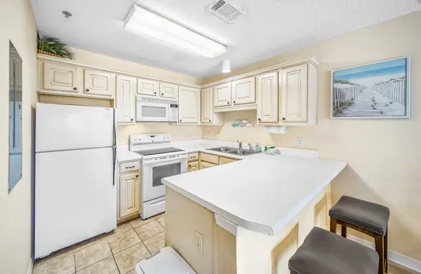 13500 Sandy Key Dr #308W, Pensacola,