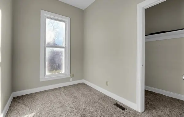 548 N Pershing Ave Indianápolis IN 46222