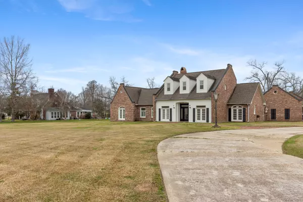 23421 Sunnyside Lane, Zachary, LA 70791