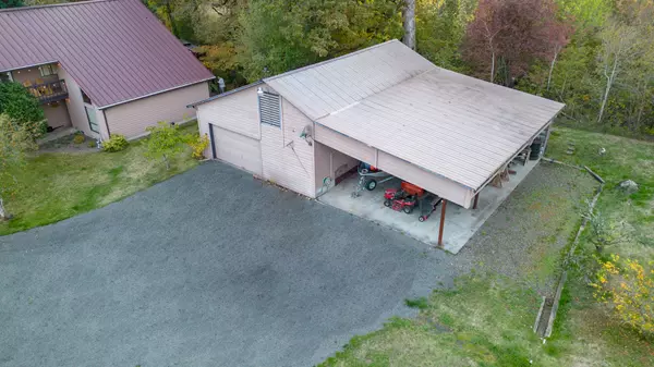 34941 Bachelor Flat Rd, St Helens, OR 97051-3702