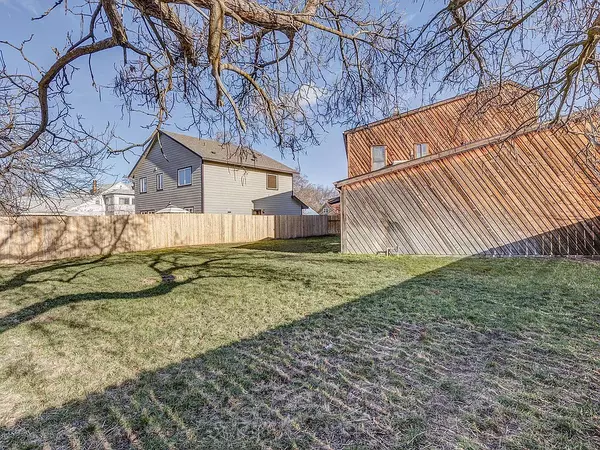 977 SW 3rd St, Ontario, OR 97914-3536