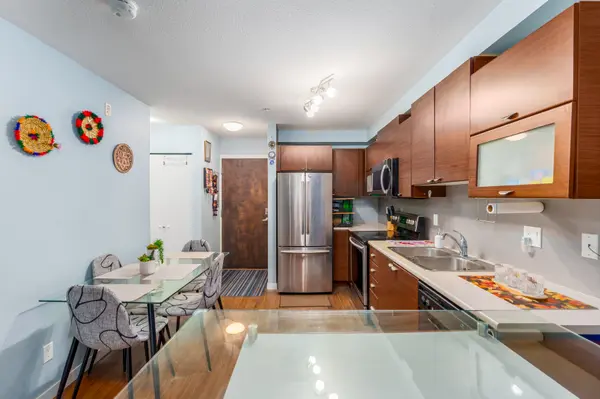 10788 139 St #419, Surrey, BC V3T 0A6