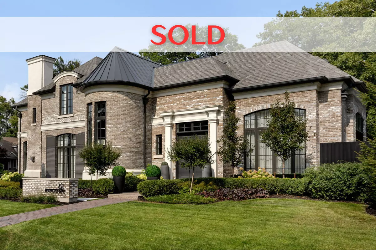 Oakville, ON L6J 4S3,421 Wedgewood Dr