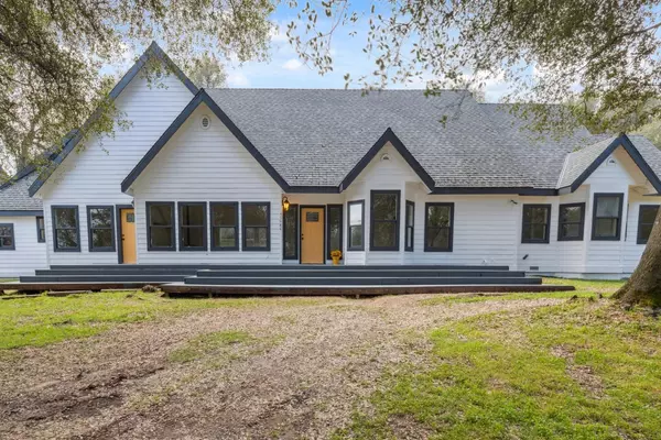 Coarsegold, CA 93614-8805,47684 Willow Pond Way
