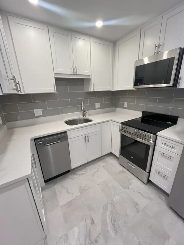 171 South St #5A, Jamaica Plain, MA 02130-3919