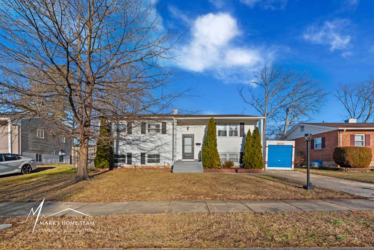3808 Bayville Rd, Middle River, MD 21220-3004