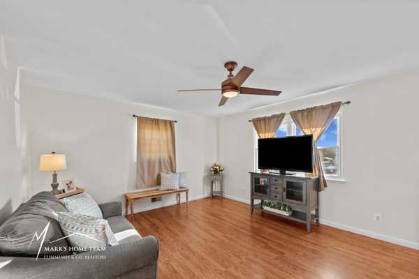 3808 Bayville Rd, Middle River, MD 21220-3004