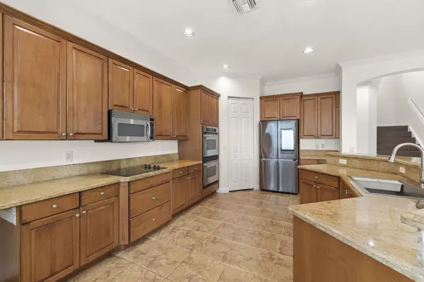 Lake Worth Beach, FL 33467-6940,7135 Via Abruzzi