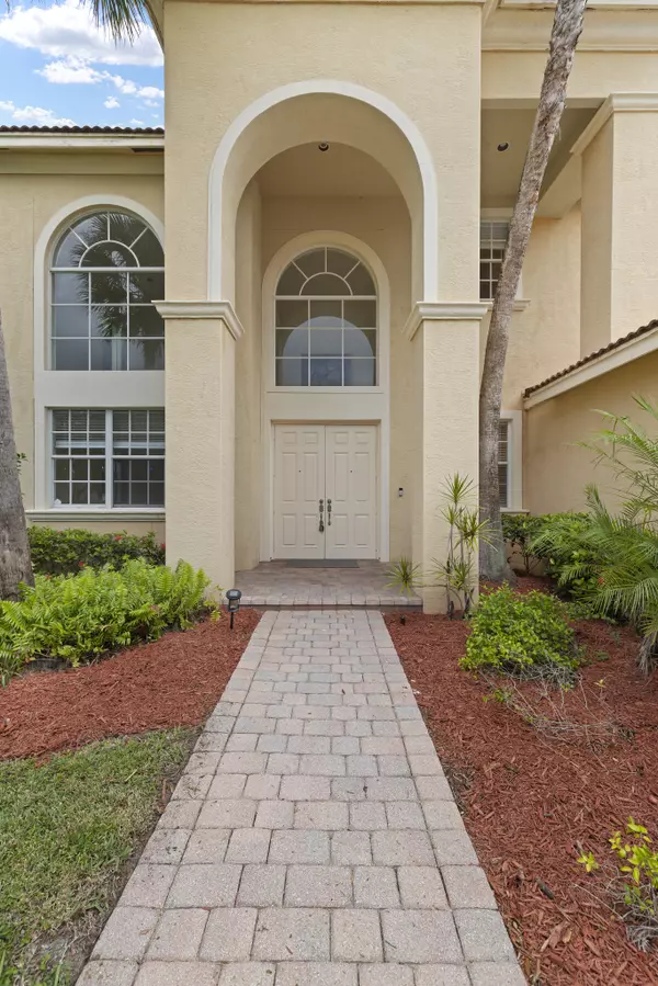 Lake Worth Beach, FL 33467-6940,7135 Via Abruzzi
