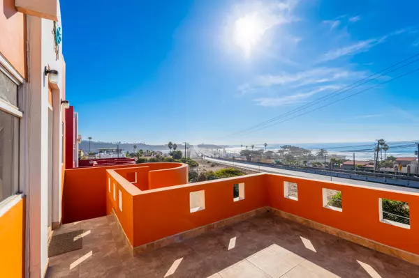 Ensenada, Baja 22765,La Mision #132