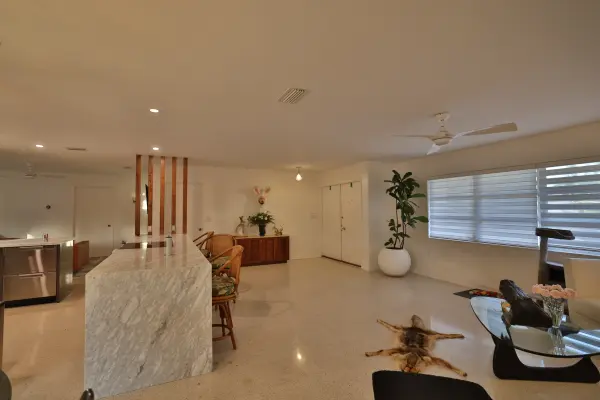 Vamo Rd, Sarasota, FL 34231