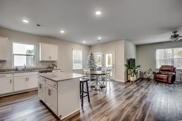 3039 Red Bark Dr, Conway, SC 29526-1313